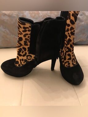 Black Suede Ankle Boots with Leopard-Print Panel